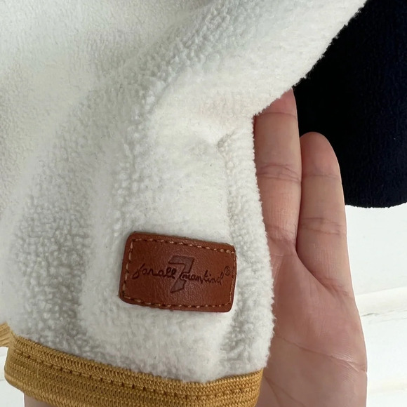 7 for All Mankind Boys Navy/White Snap Soft Fleece Pullover Size Large - Picture 3 of 4